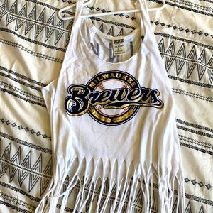 PINK Milwaukee brewers string tank